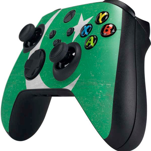 Pakistan Flag Distressed Xbox Series X Controller Skin